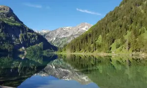 Tirols schönste Seen: Ihr ultimativer Urlaubs- & Ausflugsguide