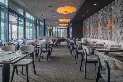 Main Nizza Gastronomie: Frankfurts Genuss-Oase am Mainufer