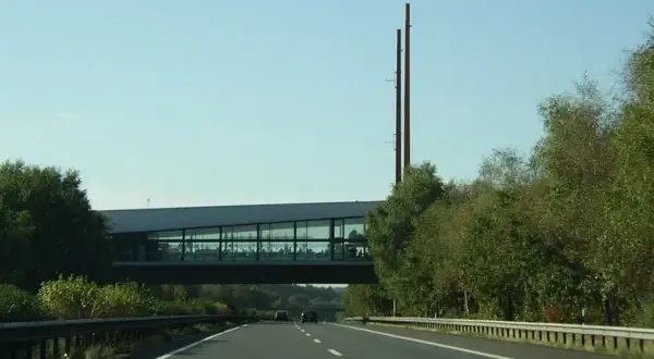 Rasthof Dammer Berge: A1-Stopp planen? Services & Aussichtsturm
