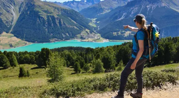 Seen bei Meran: Die schönsten Ausflugsziele für Wanderer & Genießer
