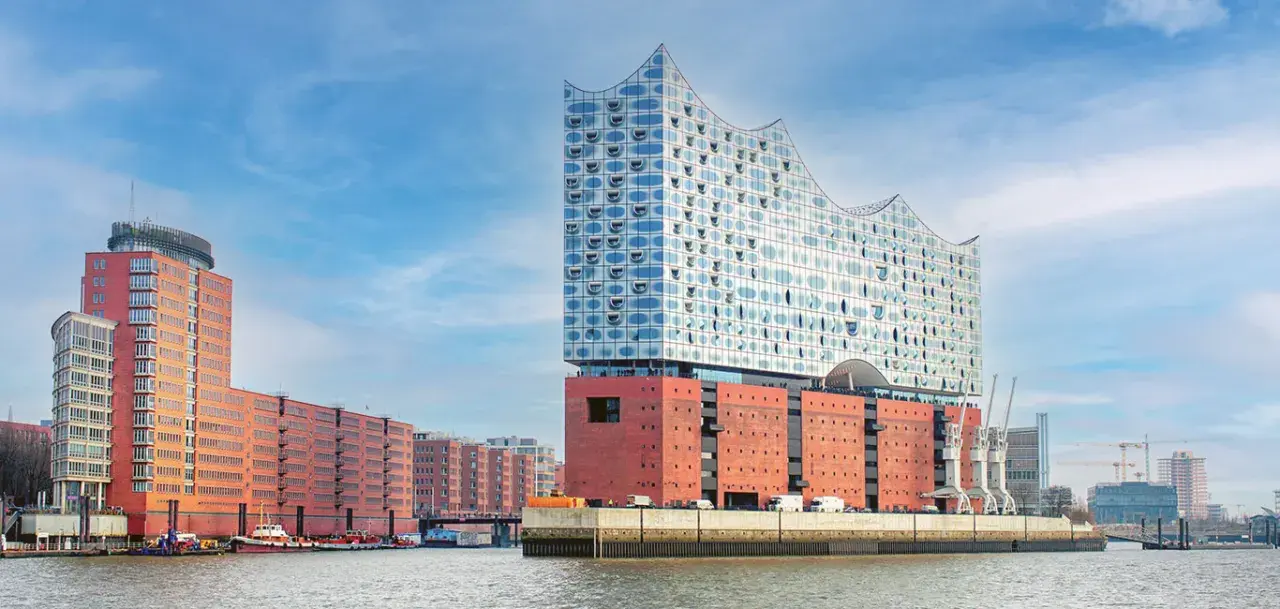 Hamburg für Erwachsene: Die besten Erlebnisse & Geheimtipps