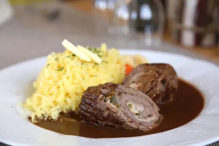 Speisen im Restaurant Zu Müllers Winkelhausen Tellergericht