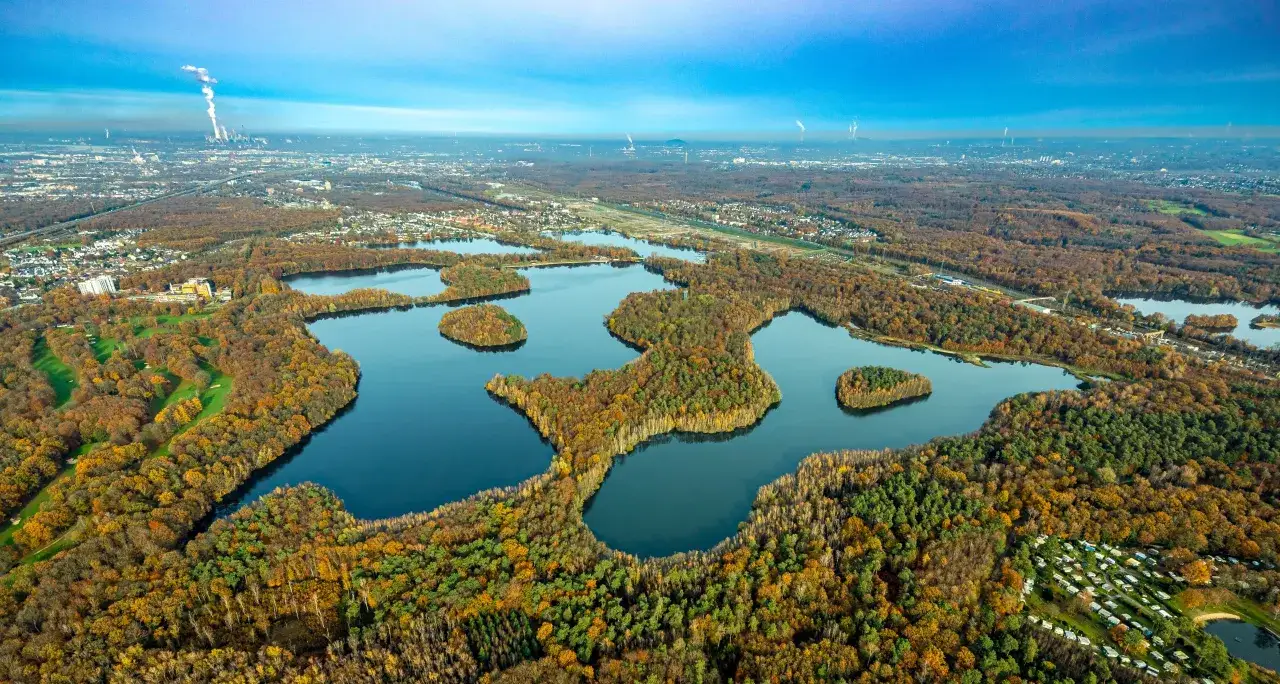 Luftbild Sechs-Seen-Platte Duisburg
