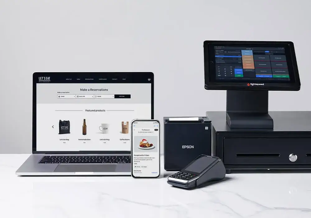 Modernes Kassensystem Gastronomie mit Tablet, Drucker und Kartenleser