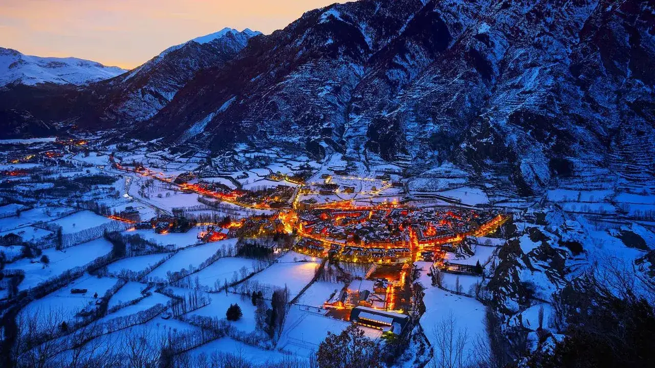 Benasque Dorf Pyrenäen Spanien