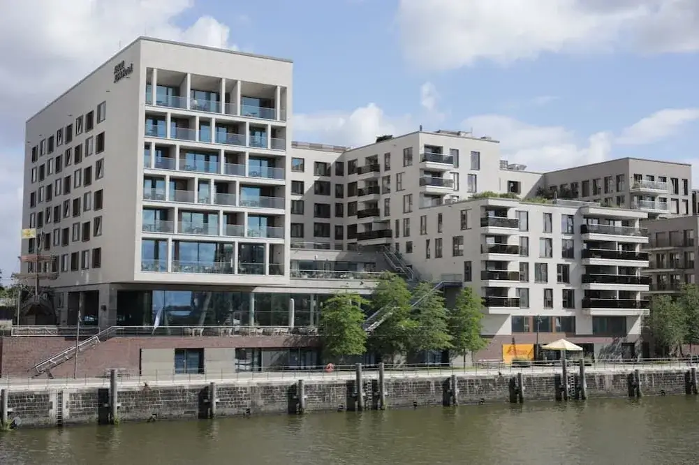 JUFA Hotel Hamburg HafenCity Außenansicht oder HafenCity Panorama